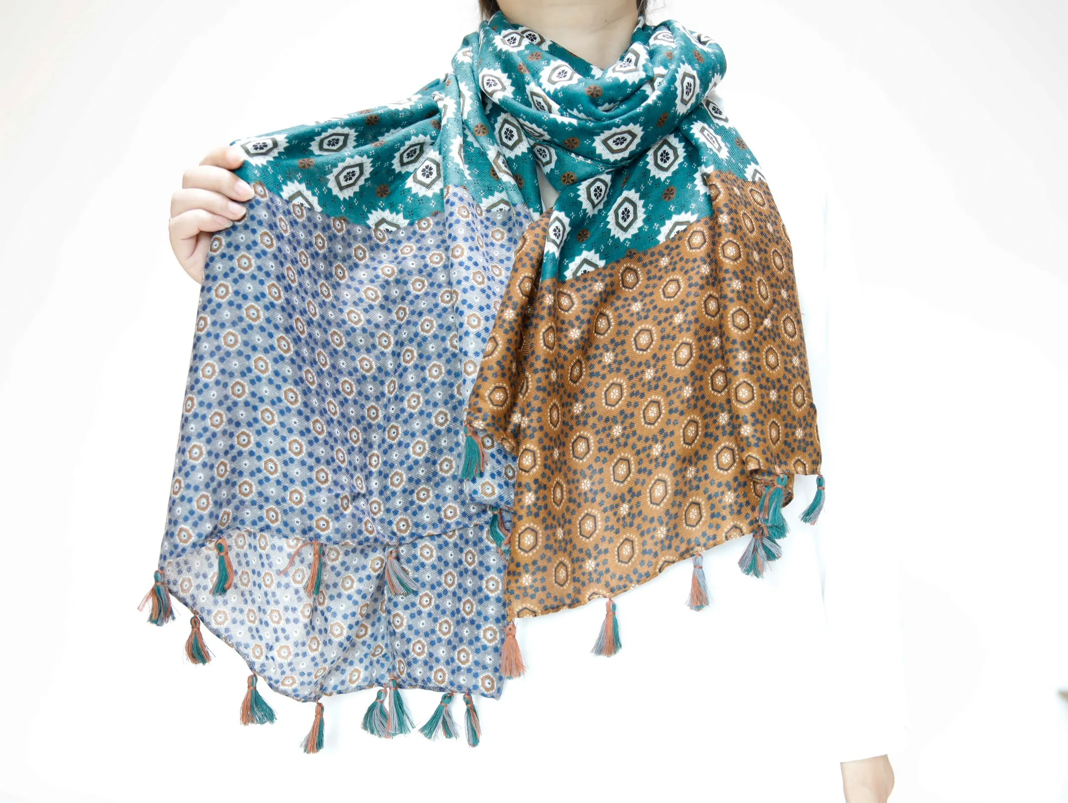 <A12G>  PRINTED  Scarf GREEN